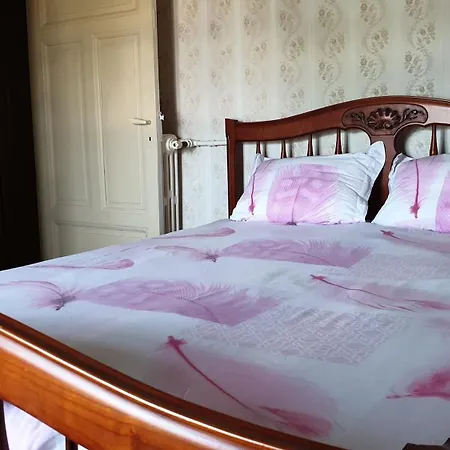 Homestay Les Chez David Riom