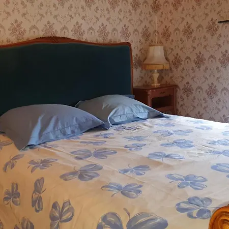 Les Chez David Homestay *